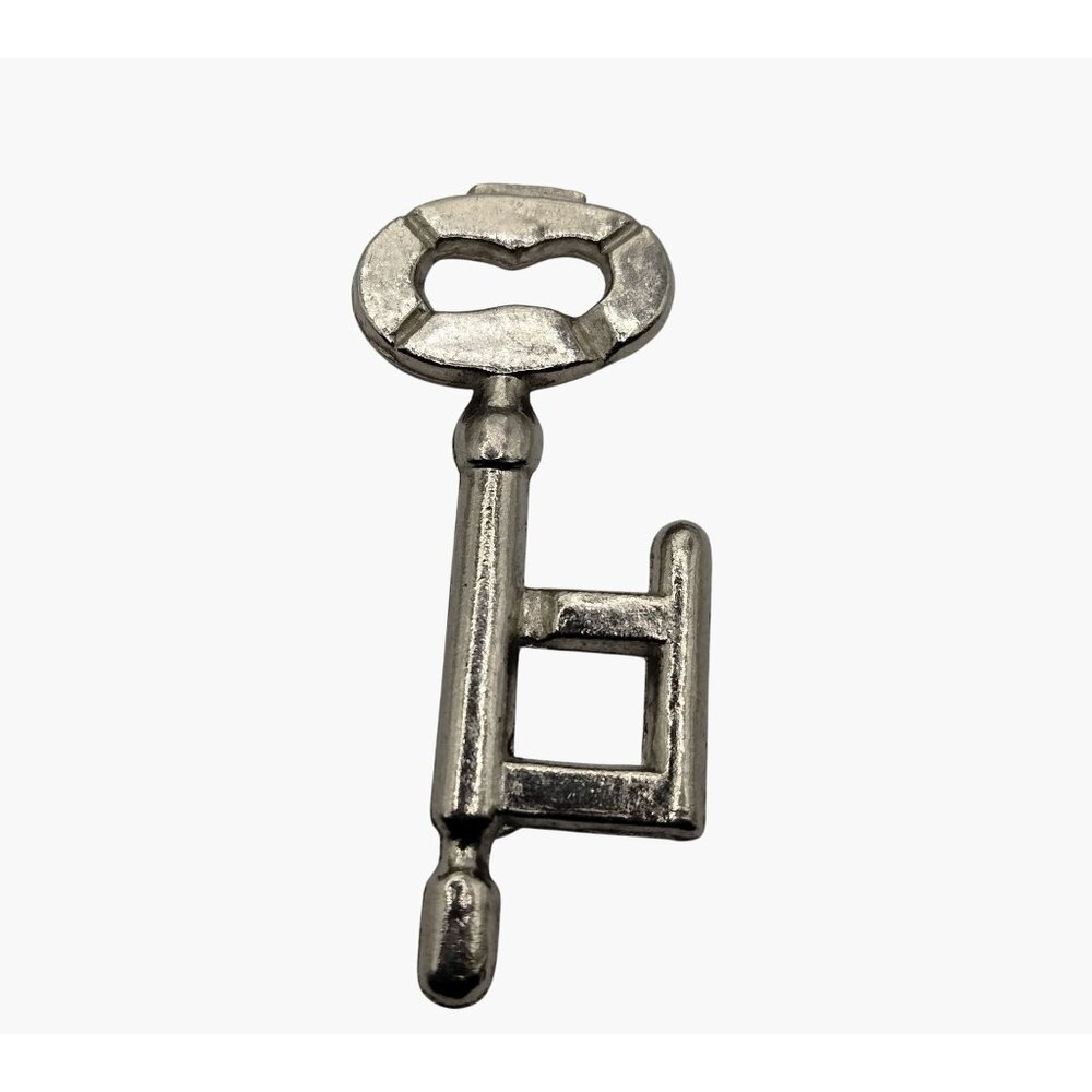 Wizerdy Magic Trick Cast Key Puzzle Part Metal Skeleton Charm Pendant